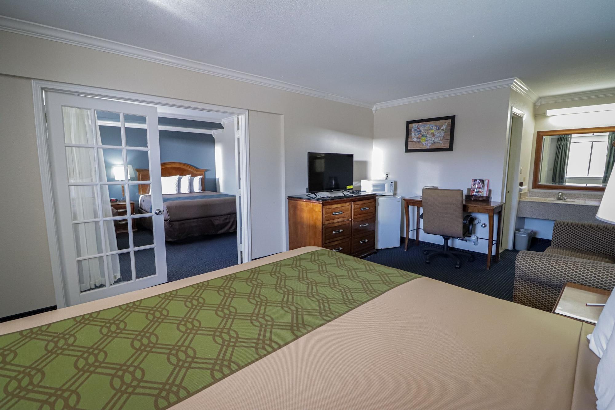 University Inn & Suites San Antonio Buitenkant foto