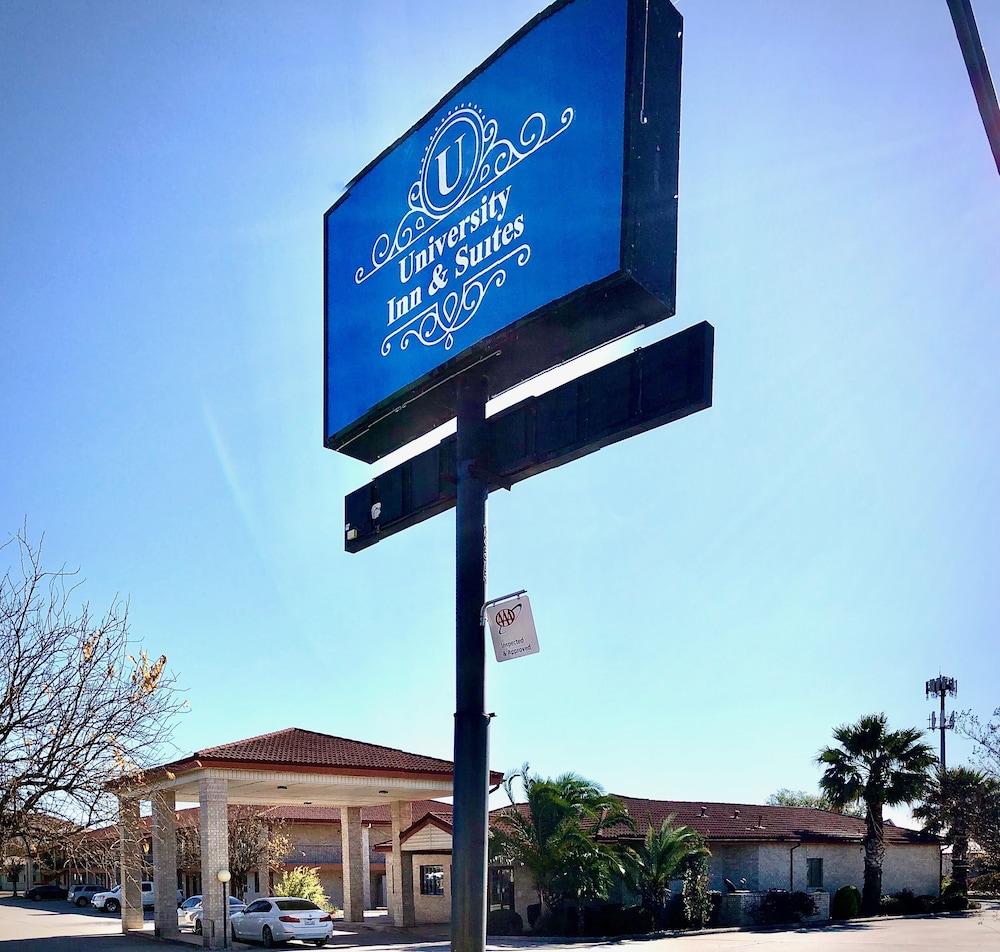 University Inn & Suites San Antonio Buitenkant foto