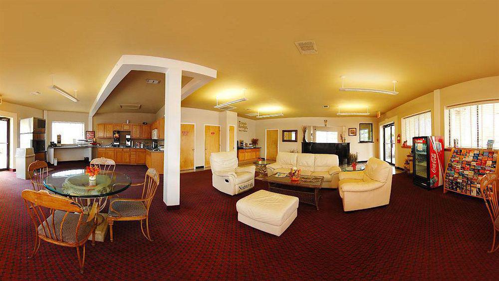 University Inn & Suites San Antonio Buitenkant foto