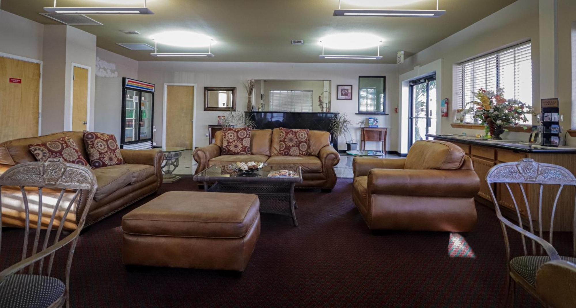 University Inn & Suites San Antonio Buitenkant foto